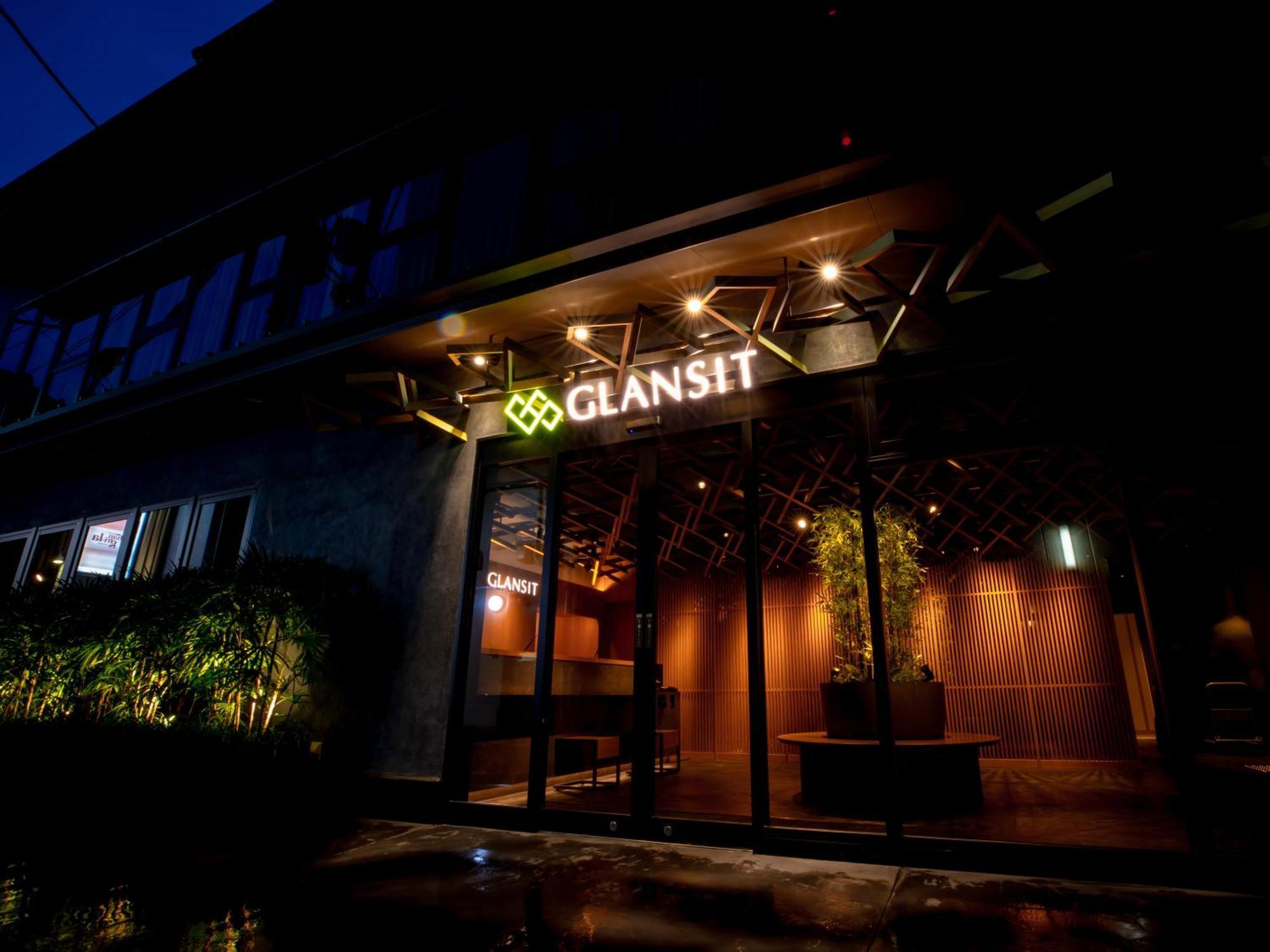 Glansit Kawaramachi Hotel cápsula Quioto